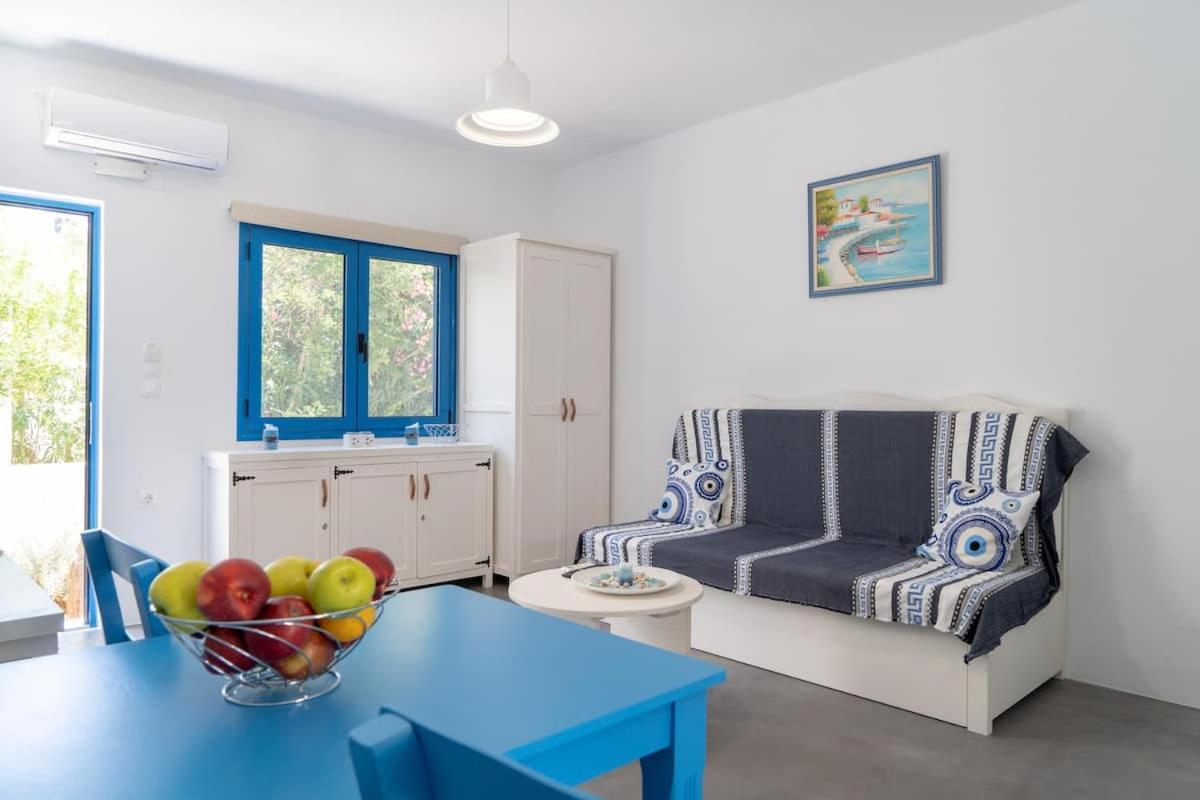 Blue Moon Apartments Makriyialós Ngoại thất bức ảnh